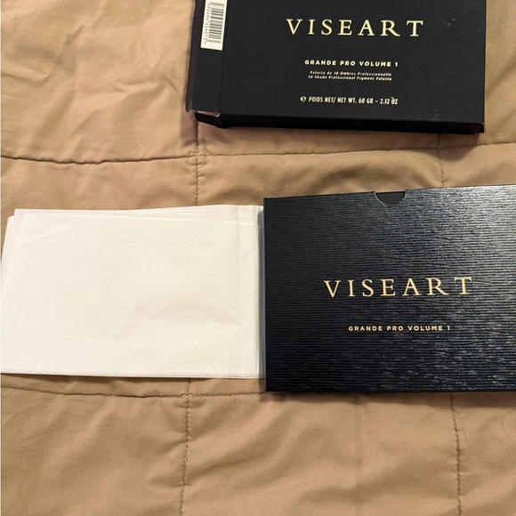 VISEART Grande Pro Volume 1 - Picture 6 of 11